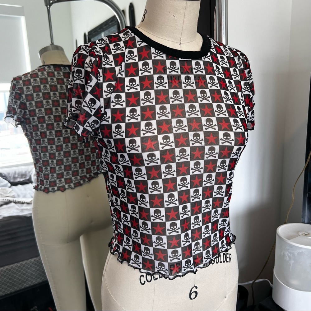 Dolls kill widow star and skull mesh top size M